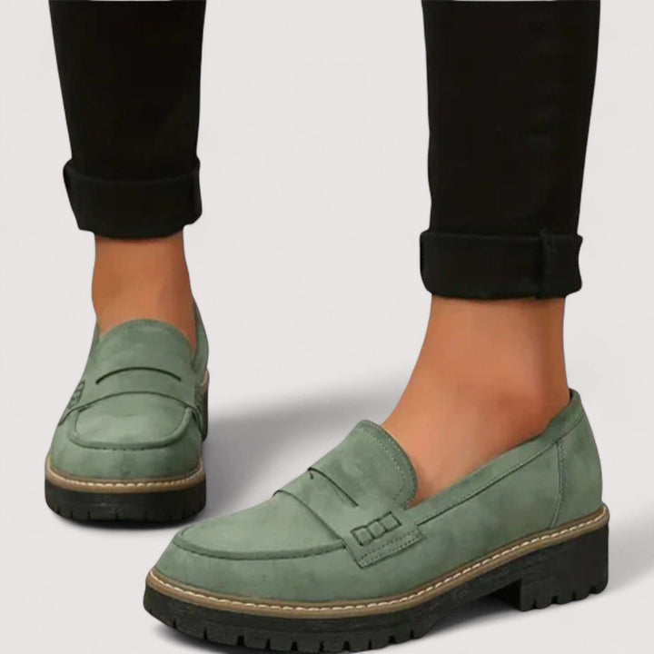 Božena - Kényelmes mokaszin