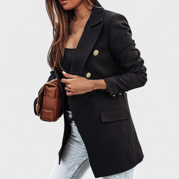 Matea - Részletes gombos zakó