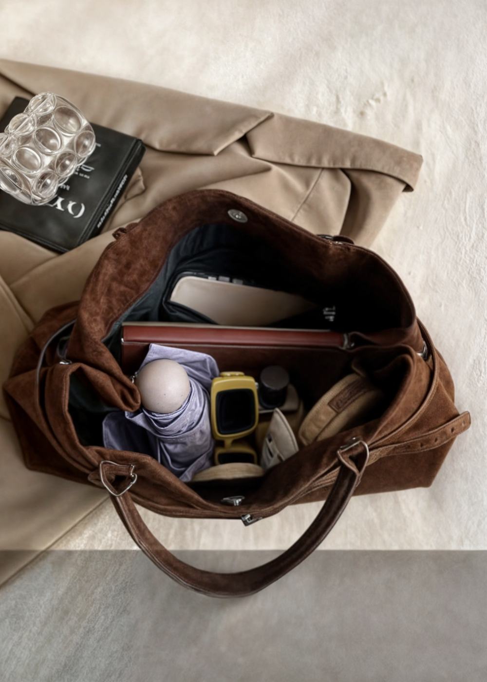 Henrietta - Táska Kártyatartórekeszmeghatározó Belsőelrendezésűtartó