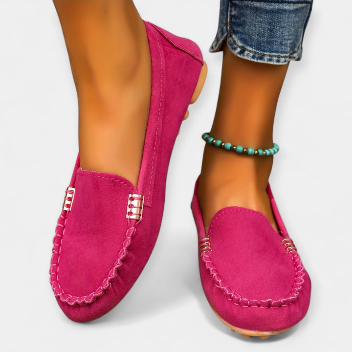 Dalilla - Mokaszin Fémdíszítésrendszer Kialakítás Részletezés Felvétel Megoldás