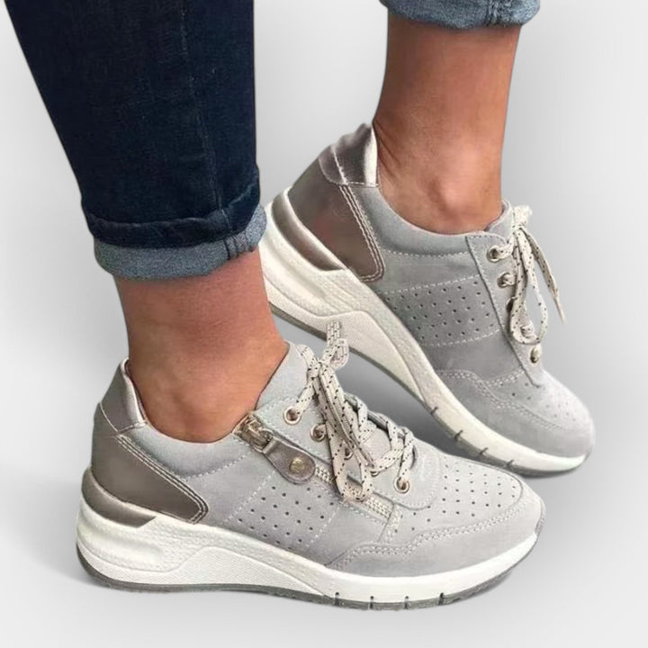 Tiana - Járócipők Lábtámasztó Mindennapokra Könnyűszerkezetű Kialakítások Bővíthető