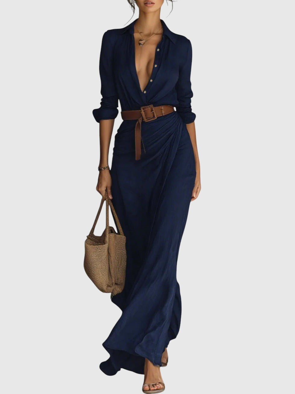 Klára – Elegáns dekoltázsú ruha