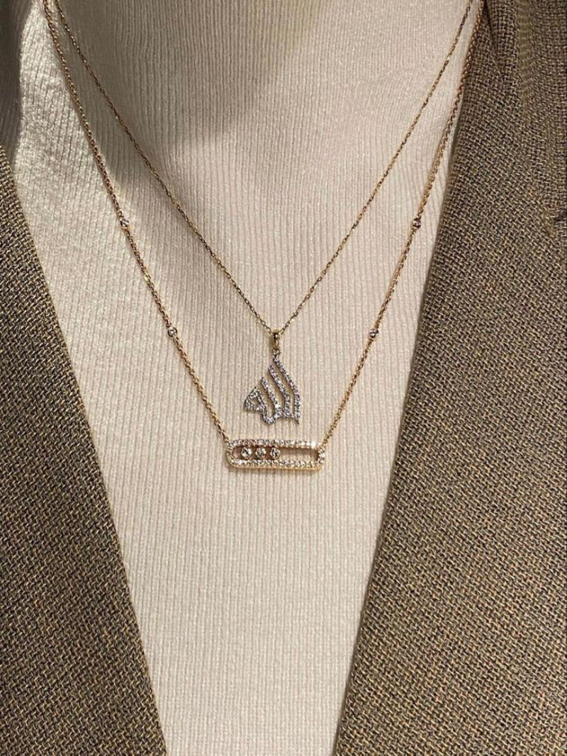 Katalin - Nyaklánc Három Gyémántkő Mozgásban Fénnyel