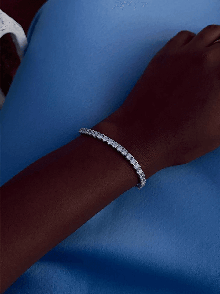 Bernadett - Karkötő Kövekkel Fényben Csillogás Megjelenése