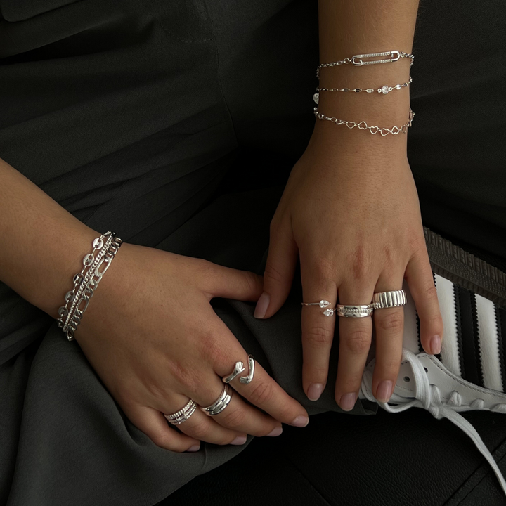 Nóra - Gyűrű Szoros Illeszkedés Mindennapi Viselet