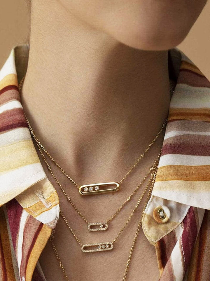 Katalin - Nyaklánc Három Gyémántkő Mozgásban Fénnyel