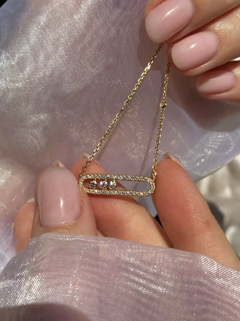 Katalin - Nyaklánc Három Gyémántkő Mozgásban Fénnyel