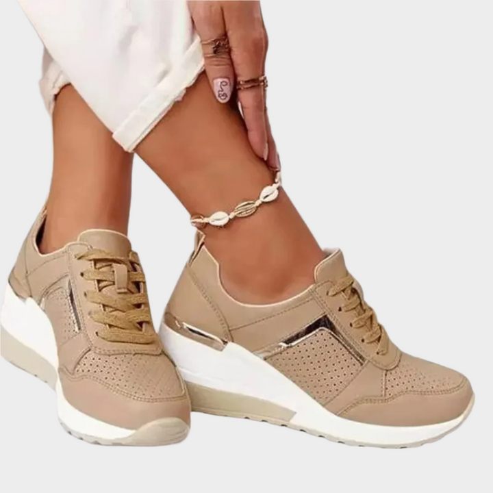 Odett - Platformos Sportcipő Talpmagasság Növelő Kialakítás