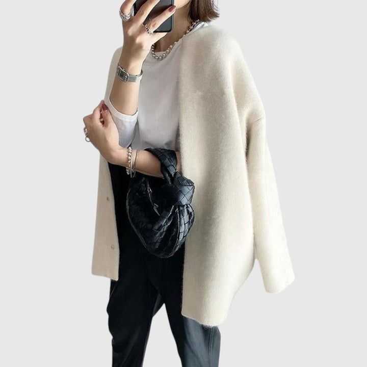 Juli – Minimalist Extended Cardigan