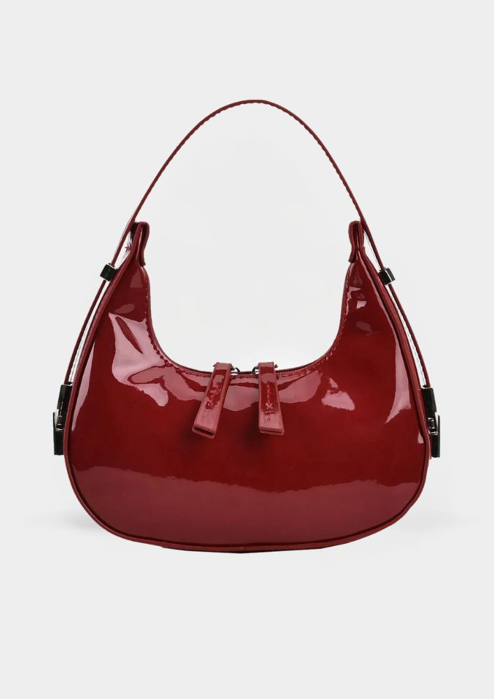 Nikolett - A Félhold Táska Csillogó Felület