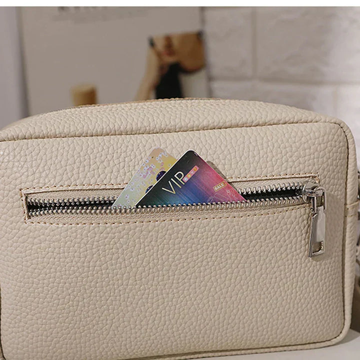 Elina - Táska Rekeszrendszerrel Belsőzseb Vállpántkialakítás Rendszerezés Funkció