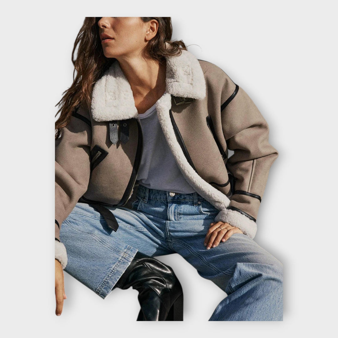 Réka - Elegáns bőrkabát minden alkalomra