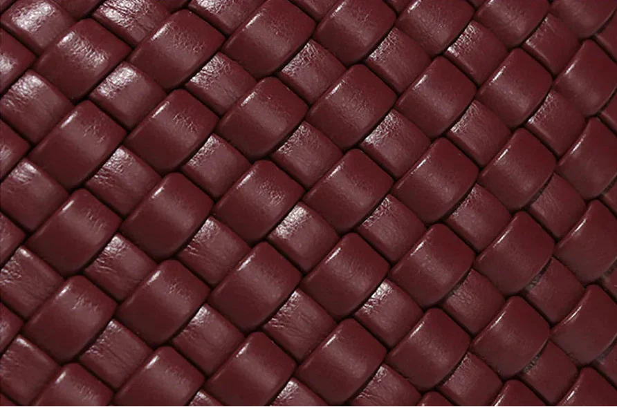 Jella - Válltáska Aranyrészletekkel Textúrakialakítás Kivitel Tervezés Konstrukció