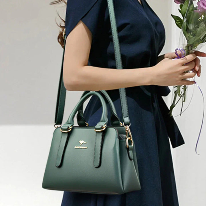 Zita - Kézitáska Két Fogantyúval Készleten Szállításra Raktárkészlet