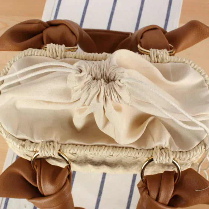 Vivien - Táska Fogantyúval Belsőtér Kapacitás Zárás Rendszer