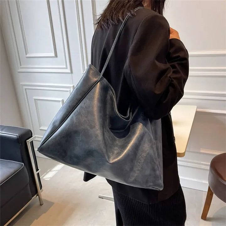 Réka - Tote Táska Bőrszerű Megjelenés