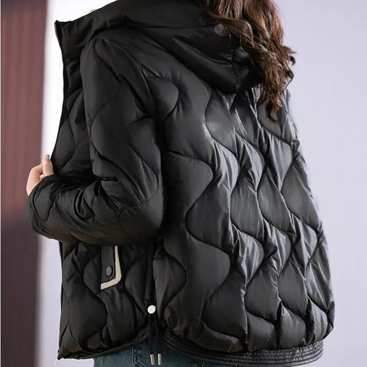 Stefania – Meleg női téli dzseki kapucnival