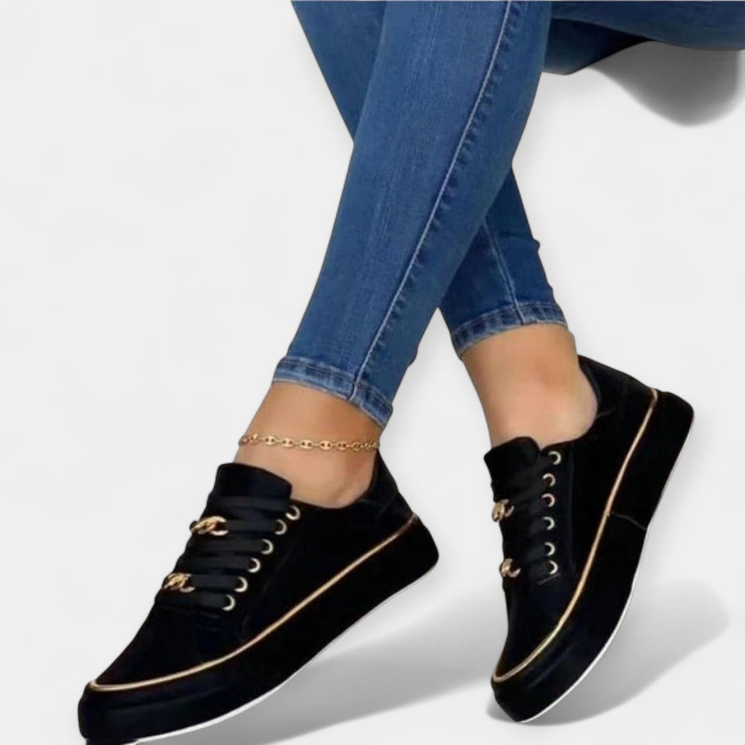 Zsuzsanna - Női Cipő Ortopéd Talpbetéttel