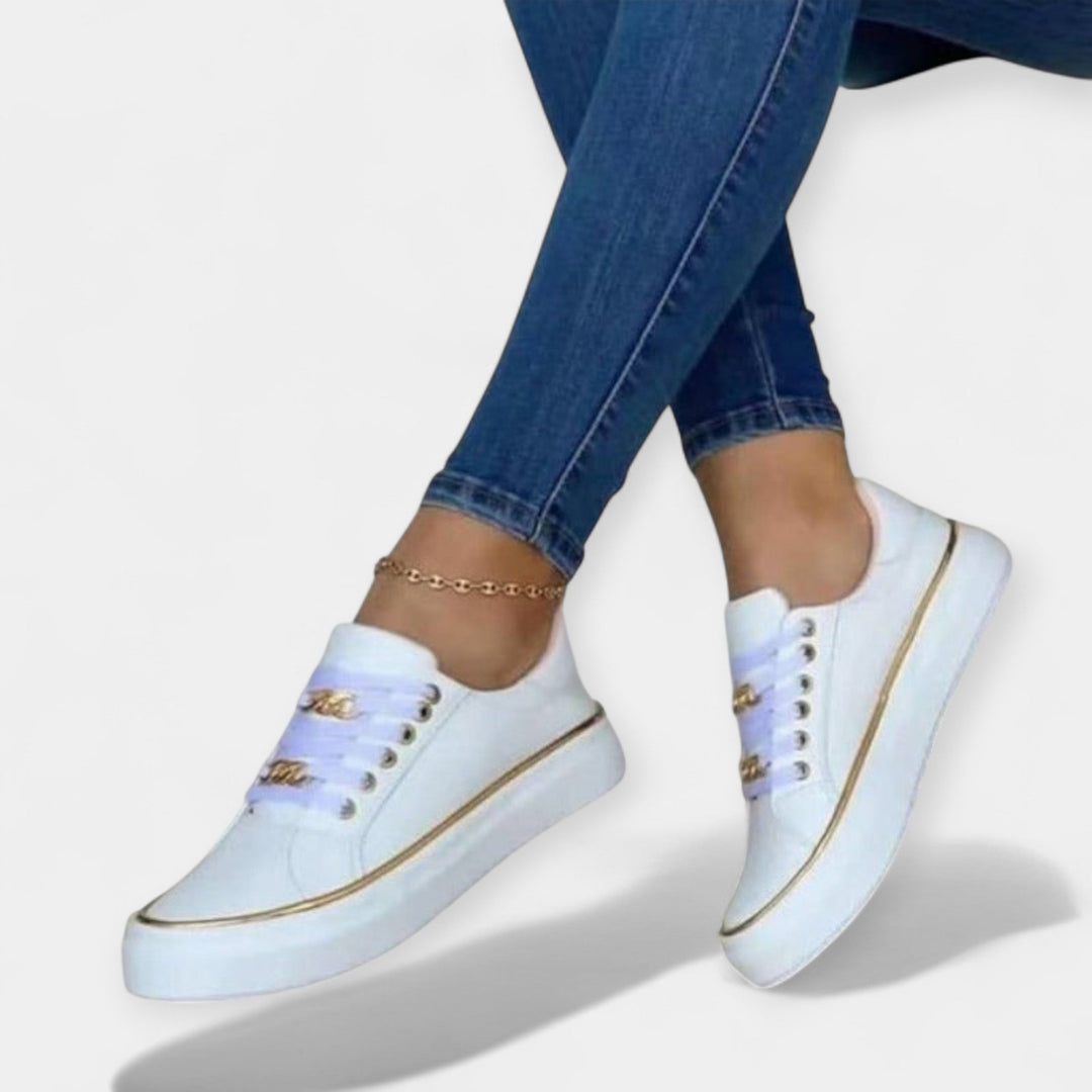 Zsuzsanna - Női Cipő Ortopéd Talpbetéttel