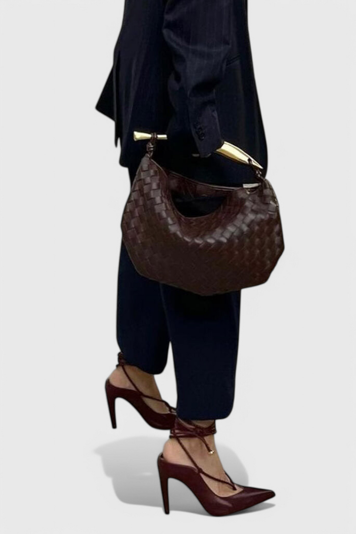 Mojca - Ročna torbica z veganskim usnjem vzorcem