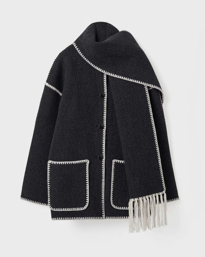 Szonja - Dzseki Irodai Viseletből Estére Programokra