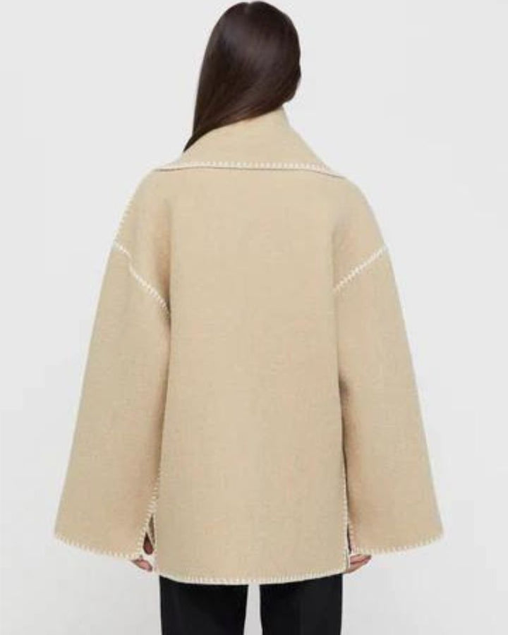 Szonja - Dzseki Irodai Viseletből Estére Programokra