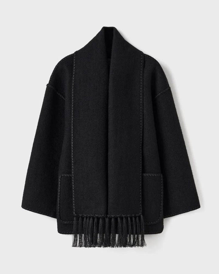 Szonja - Dzseki Irodai Viseletből Estére Programokra