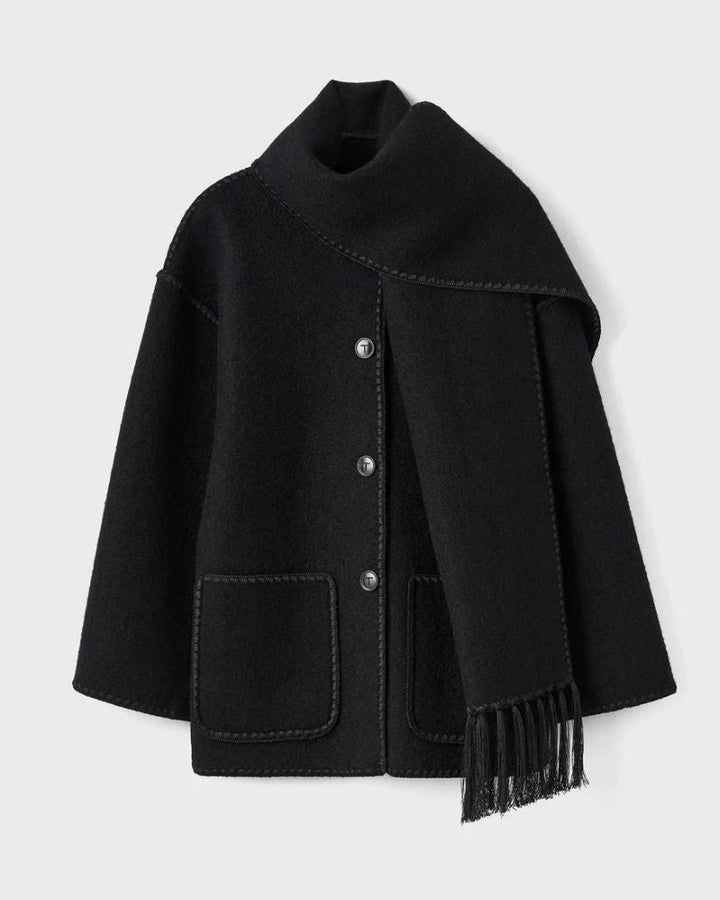 Szonja - Dzseki Irodai Viseletből Estére Programokra