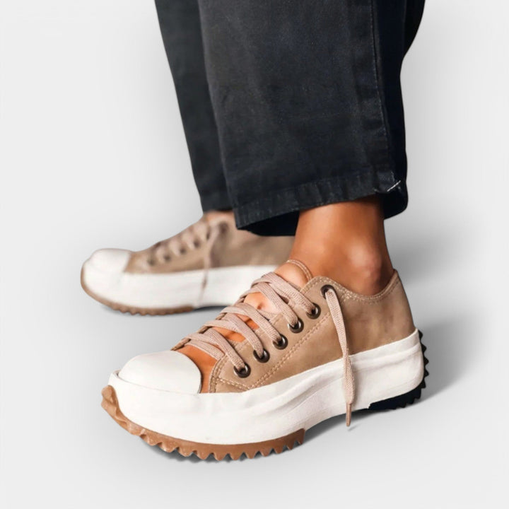 Hanga - Sportcipő Ergonomikus Talppal