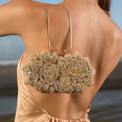 Korinna - Táska Kristályokkal Csomóval Pánttal Kialakítás Részletek