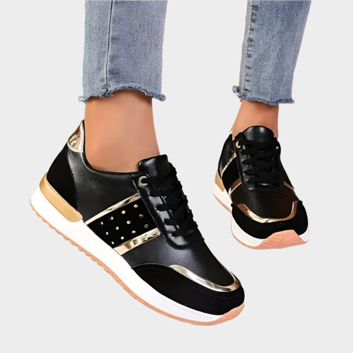 Eszter - Sportcipő Arany Díszítéssel