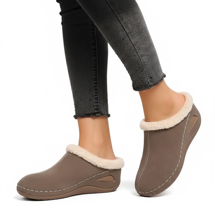 Éva  – Szőrmebélésű Slip-On Szandálok